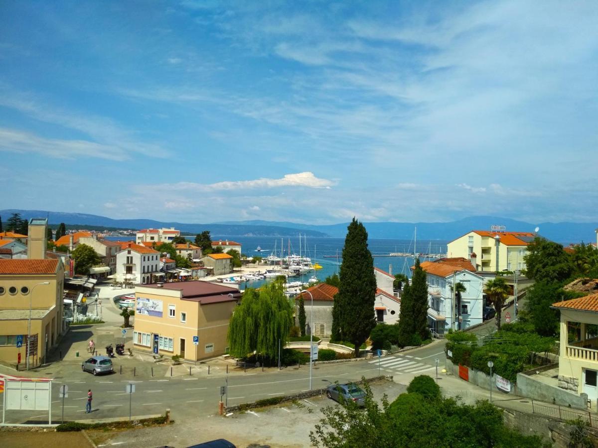 Apartments Matuc Malinska Bagian luar foto