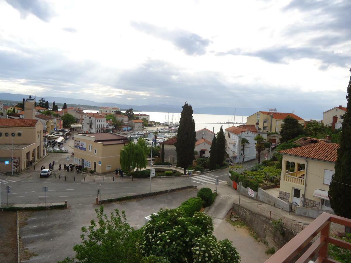 Apartments Matuc Malinska Bagian luar foto