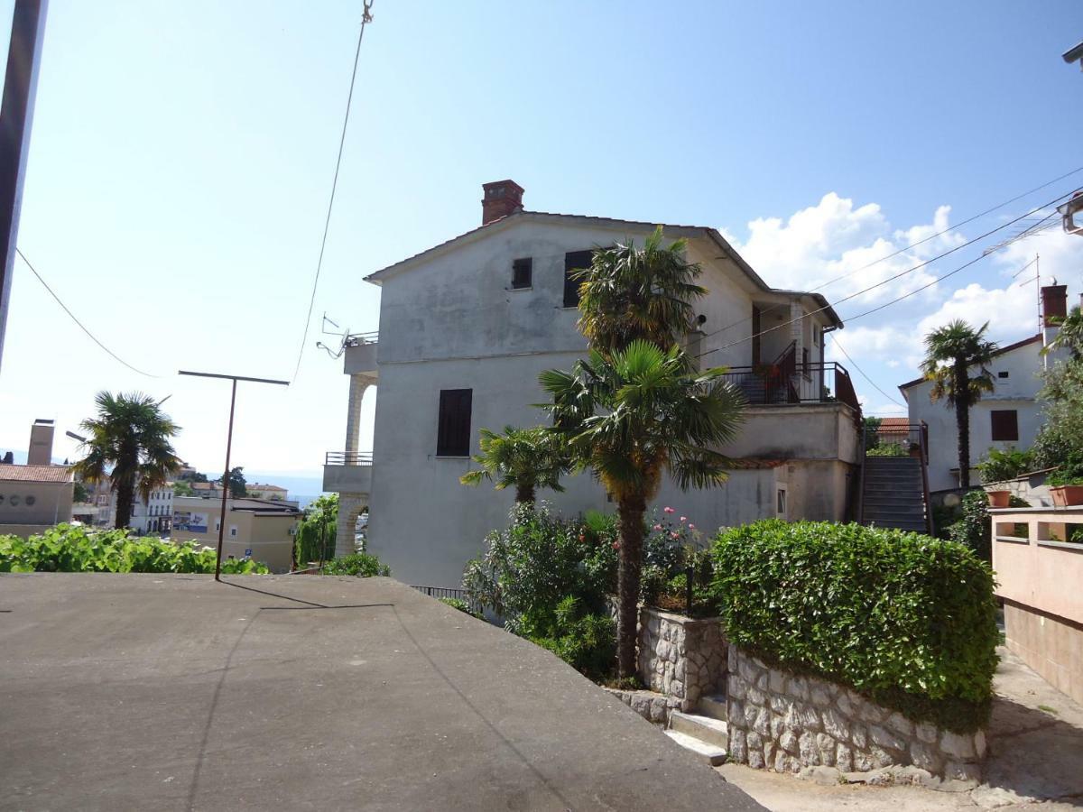 Apartments Matuc Malinska Bagian luar foto